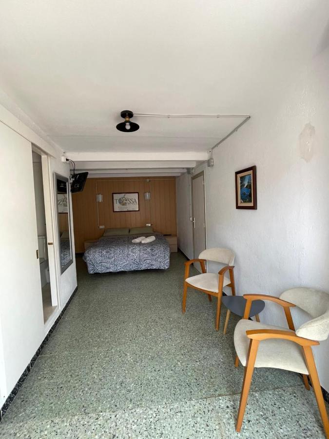 P&R Hostals Maria Rosa Tossa de Mar Eksteriør bilde