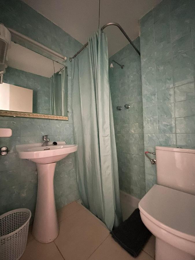 P&R Hostals Maria Rosa Tossa de Mar Eksteriør bilde