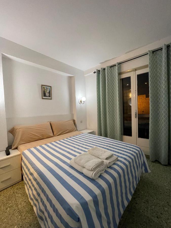 P&R Hostals Maria Rosa Tossa de Mar Eksteriør bilde